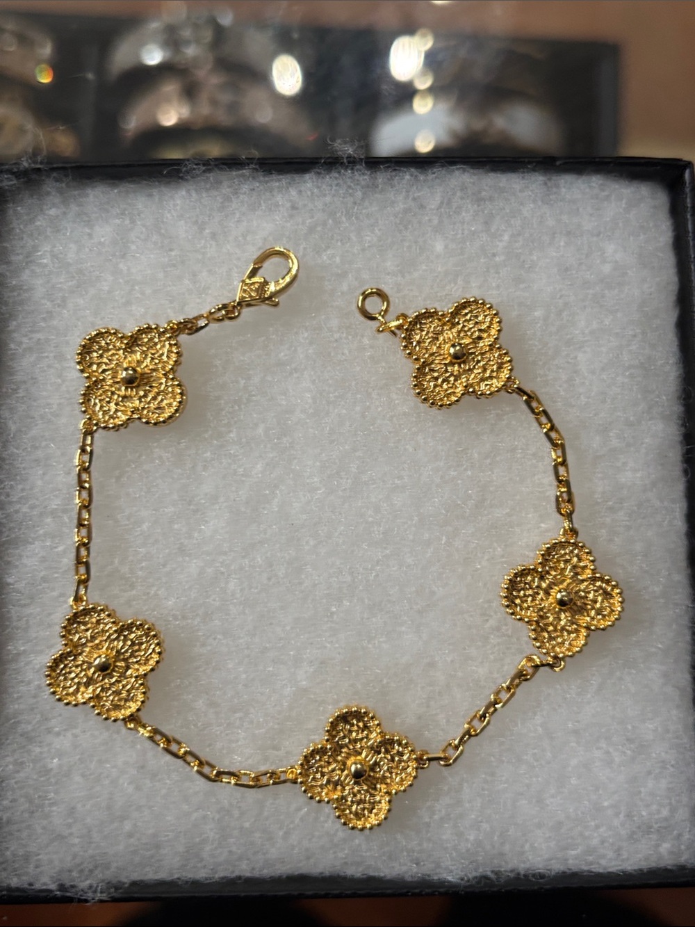 Delicate Gold Clover Link Bracelet